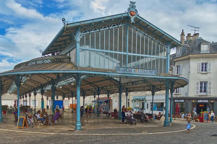 Estructura del mercado cubierto al aire libre, Marche aux Legumes, en Chartres